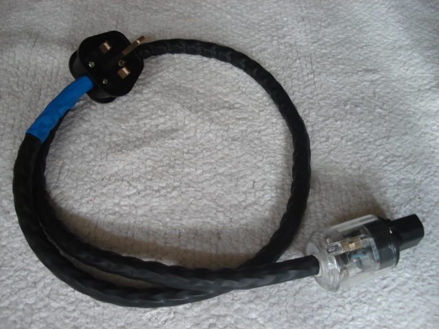 Isotek 'Elite' Power Cable 1.5 Meter with Furutech FI-15-G connector (Used) and Others SOLD Rakkre10