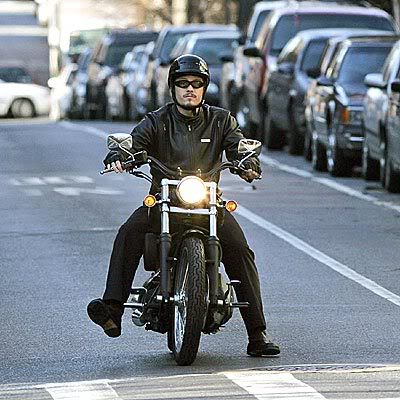 Heath beim Motorradfahren Hledge10