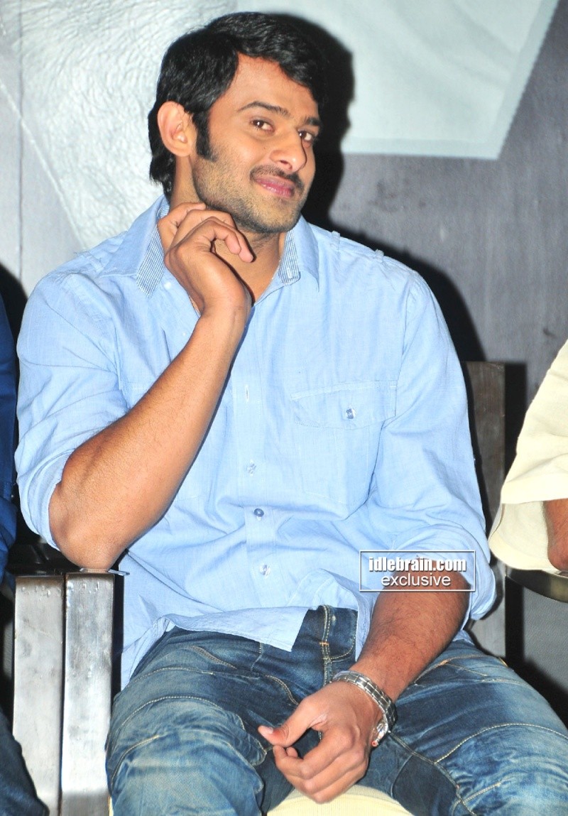 PRABHAS - Page 6 Pressm28