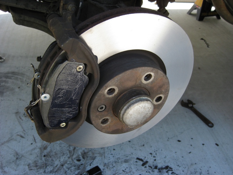 Front Brake pad replacement (OEM pads) Img_0426