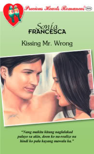 KISSING MR WRONG Kissin11