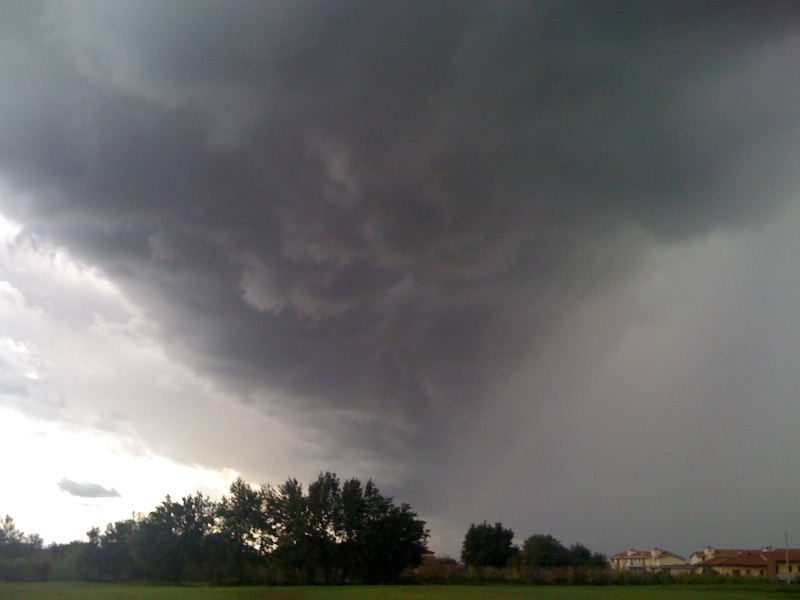 foto di shelf cloud varie......ottobre 2009 (casa mia) Img_0018