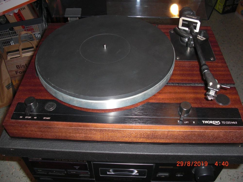 Thorens quali le differenze? 32010