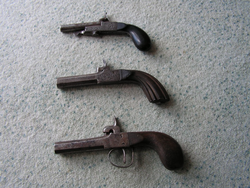 Petits pistolets à broche Pict0010