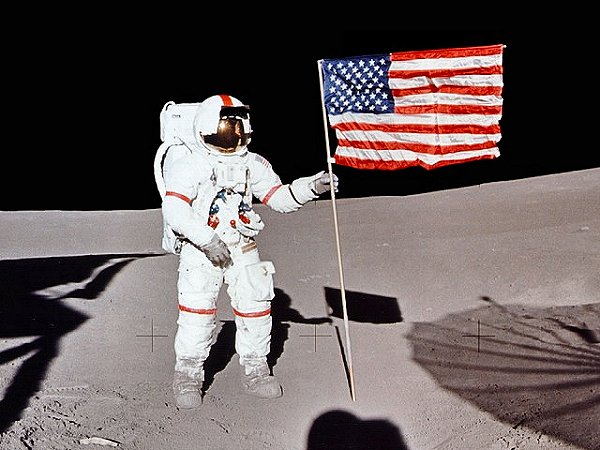 [Vote] Photo du mois de juin 2010 Apollo10