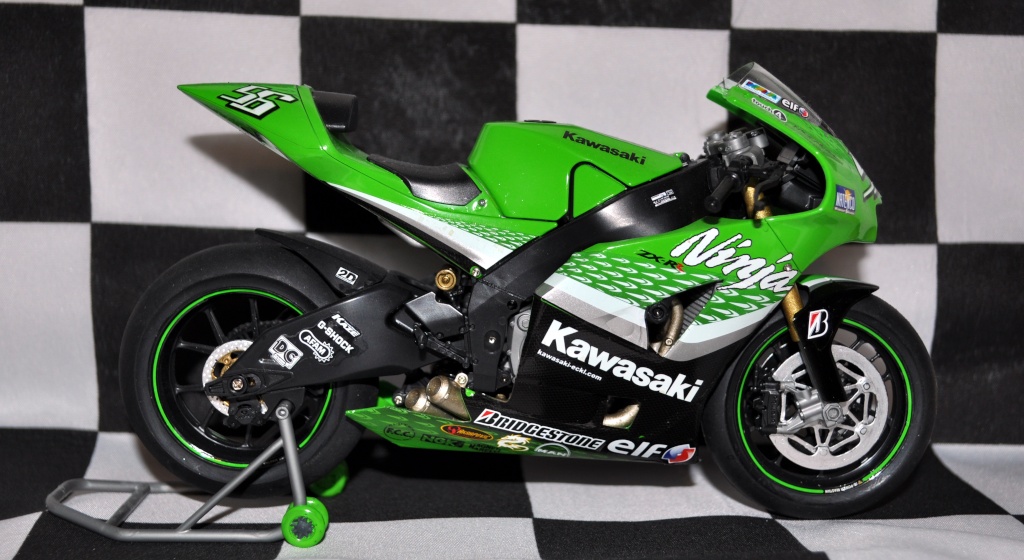 Tamiya Kawasaki Ninja ZX-RR Kawa_011