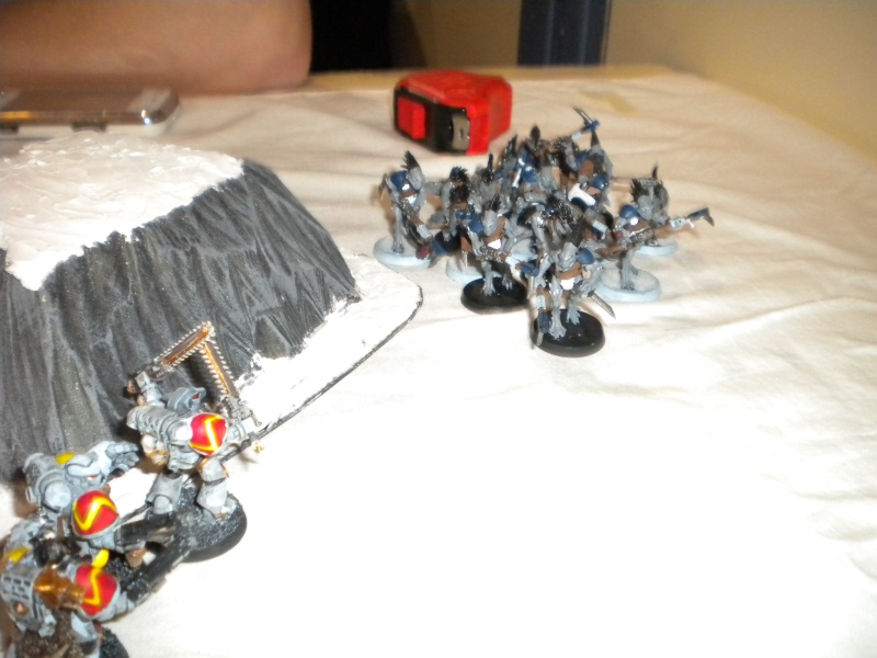 Tau vs Space Wolfes: railguns, chars et boules de neige Photo_72