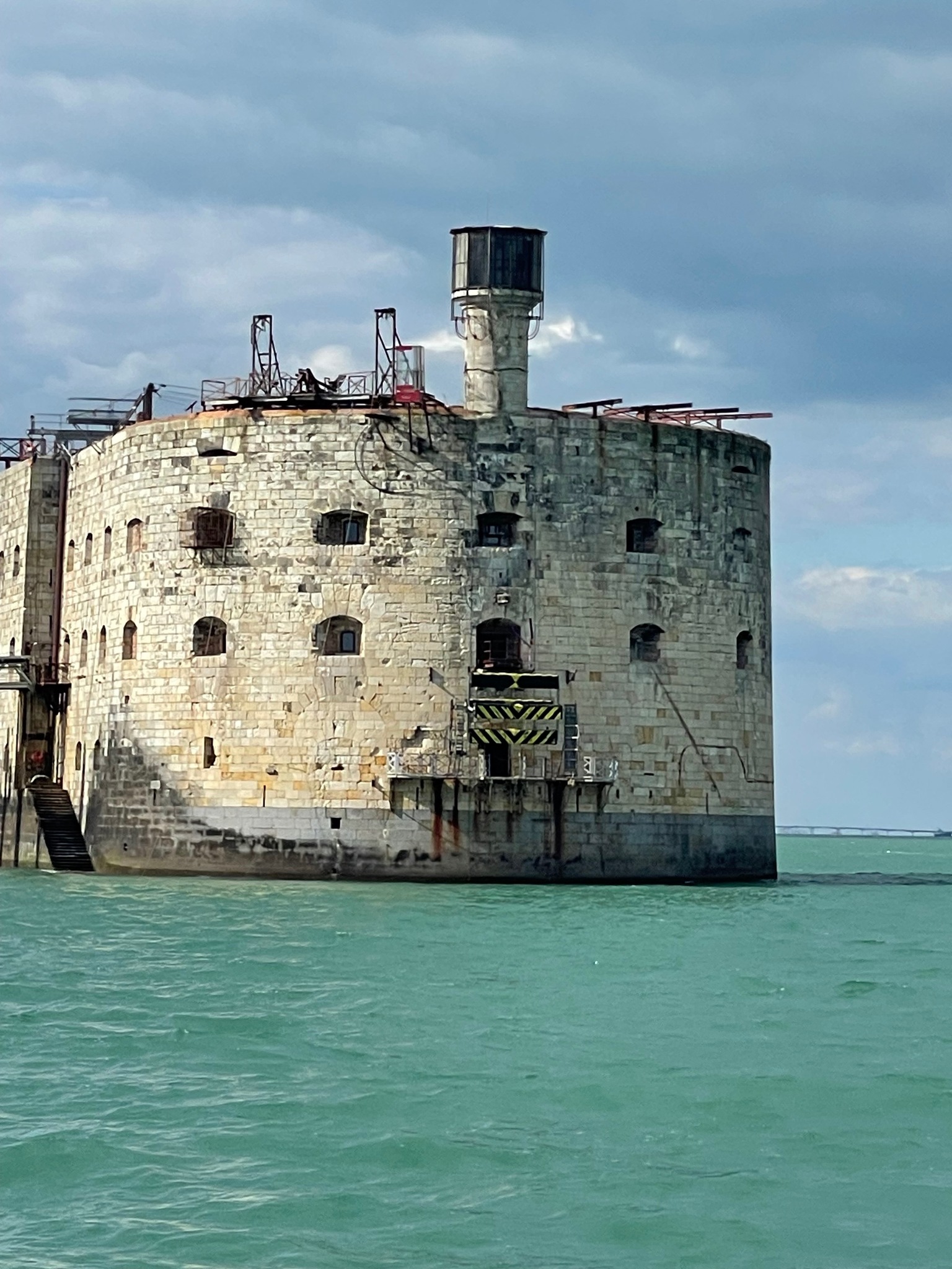 Photos divers de Fort Boyard 2024 (Internautes + hors production) - Page 7 43754610