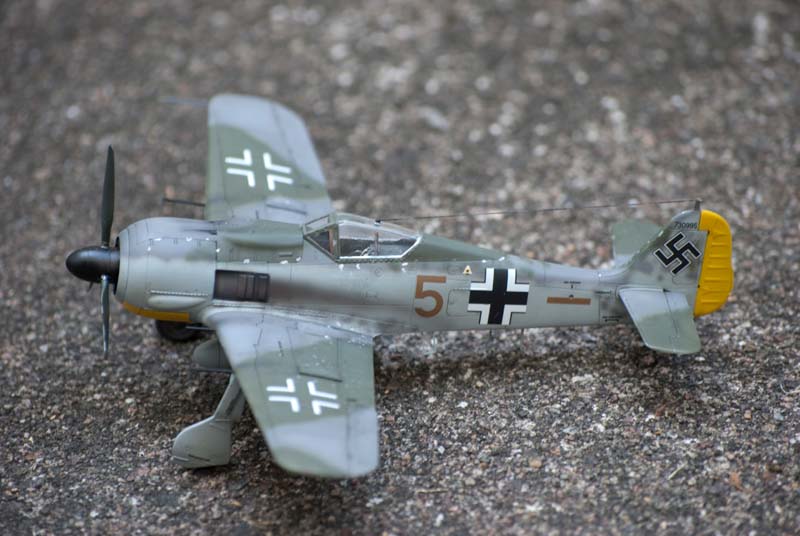 FW190-A8 revell Minids13