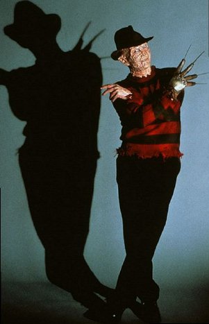 Freddy Krueger, le Tueur de Elm Street surnommé le Croque-Mitaine Freddy12