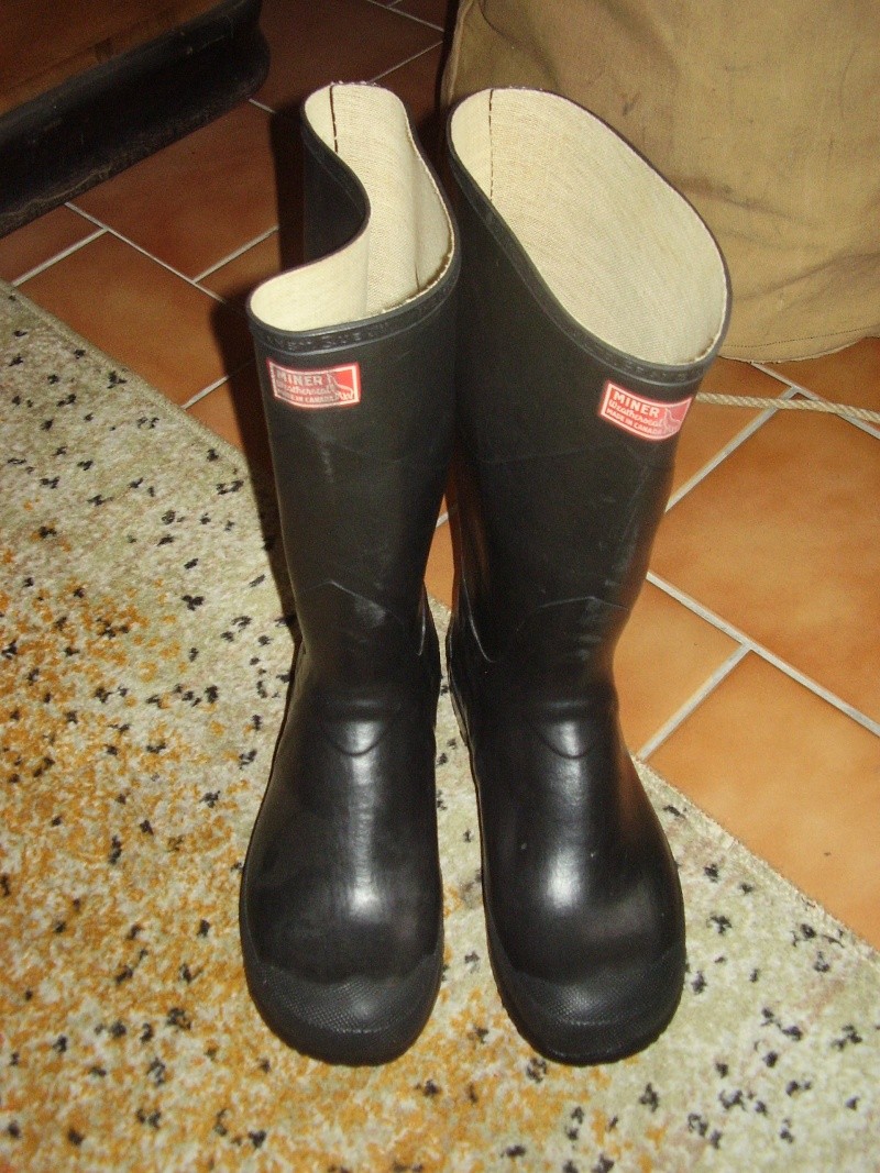 Rubber boots P2250311
