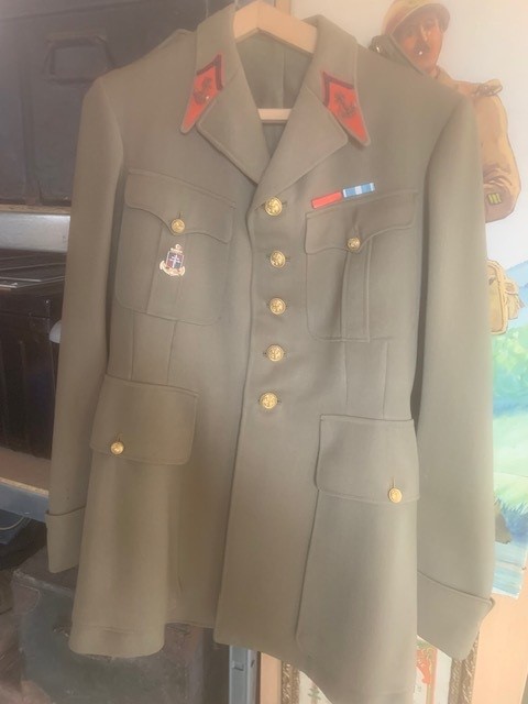 Uniforme d'un commandant de la 9ème DIC - BAISSE DU PRIX 1310