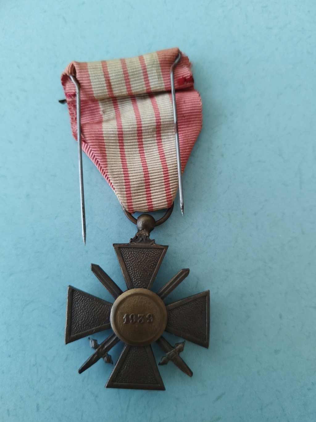 Barrette de décoration croix de guerre 2eme GM et médaille coloniale sans agrafe Img_2016