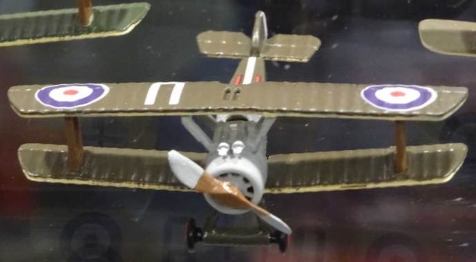 [WW1] SPAD XIII - SOPWITH CAMEL - ALBATROS D.Va - FOKKER Dr.I 7538cb10