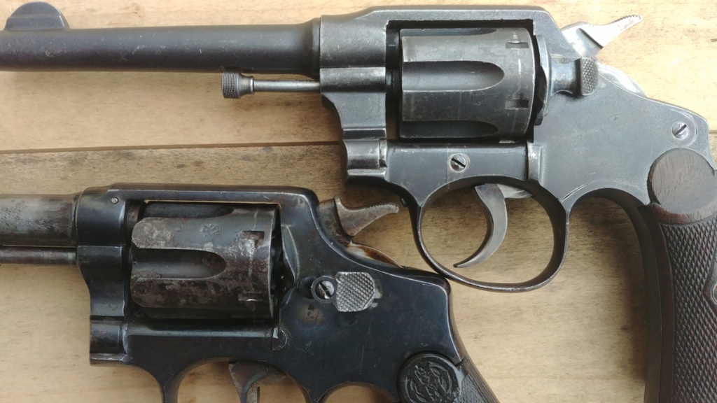 Les revolvers "92" espagnol 20211219