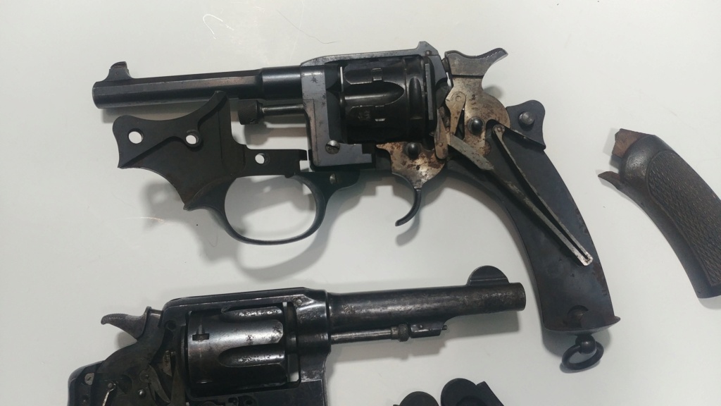 Les revolvers "92" espagnol 20211229