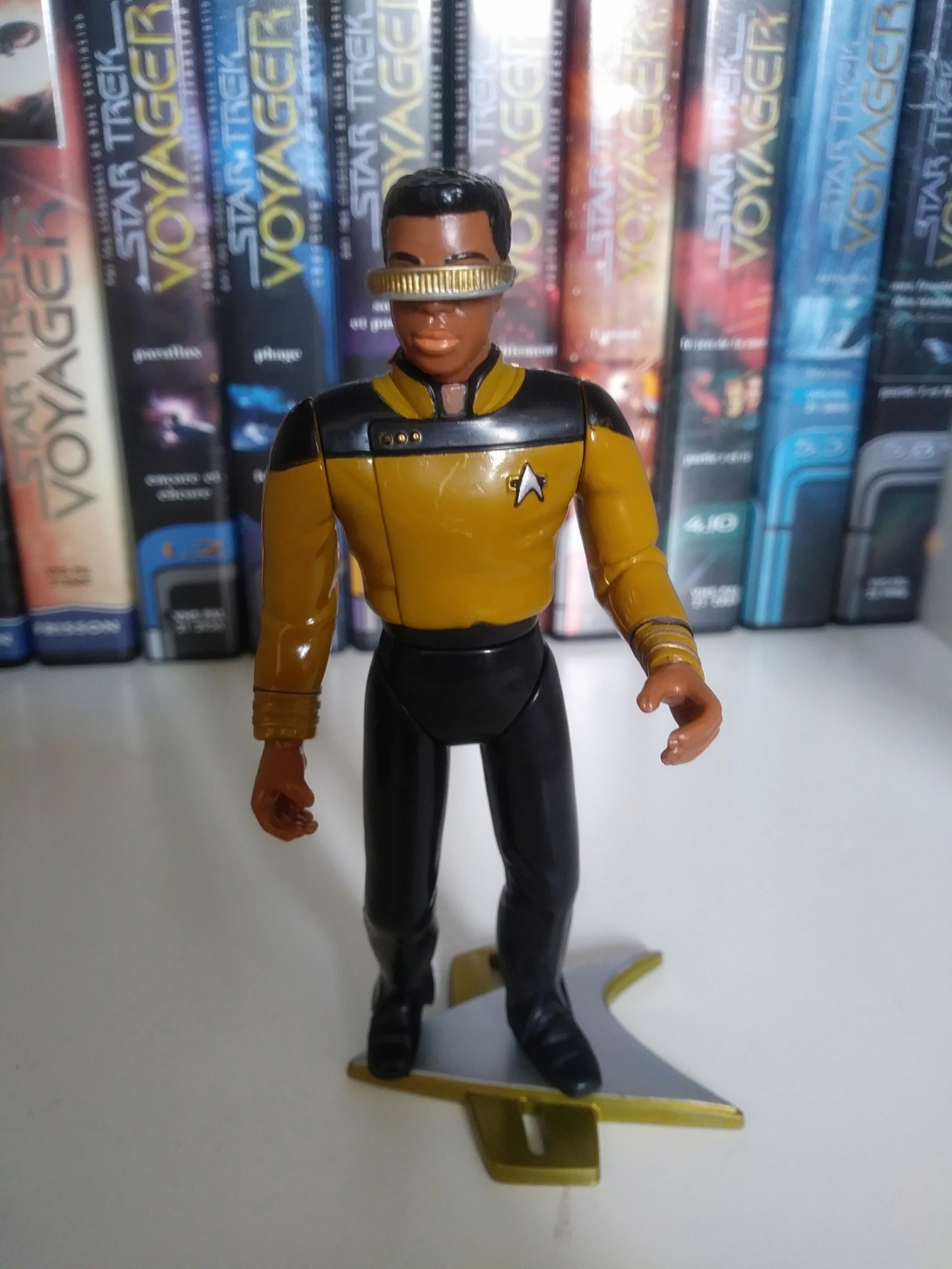 [Star Trek : Generations] L'uniforme rejeté 38872710