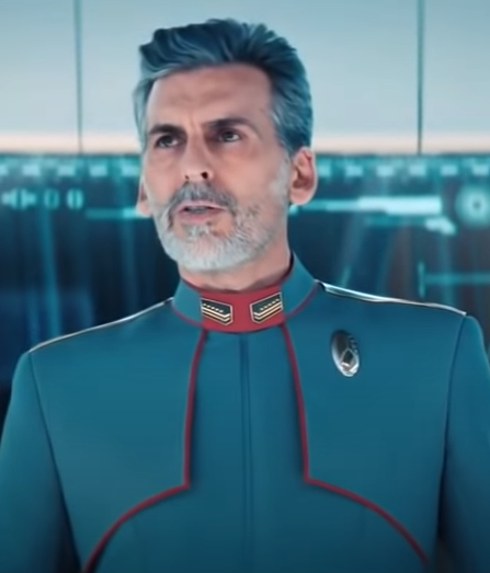 [Spoilers DSC S3] Les uniformes de Starfleet au 32e siècle. Amiral10