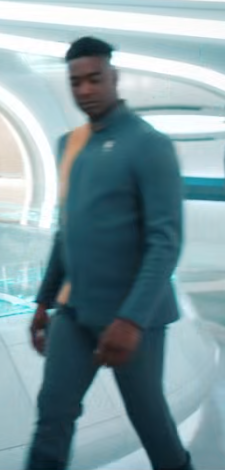 [Spoilers DSC S3] Les uniformes de Starfleet au 32e siècle. Offici10