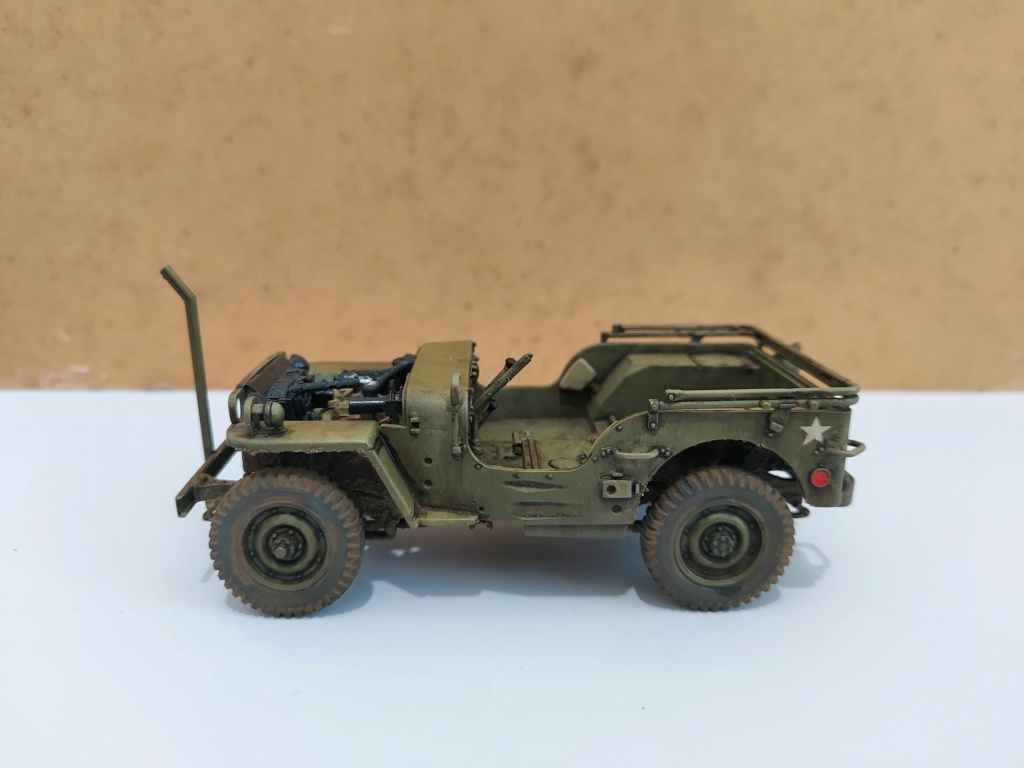  - 1/35 - Jeep Willys (Meng) + Figurine Evolution Miniature et Royal Model 20210714