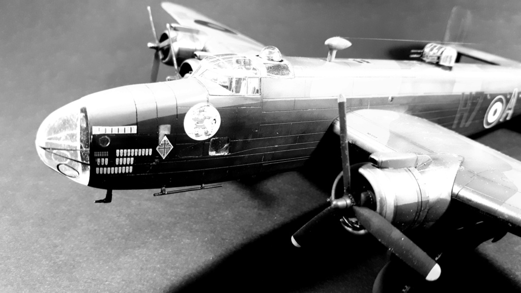 Guyenne - [REVELL-1/72] N°346 Sqn "GUYENNE" HALIFAX MK BIII - MZ741 H7-A 20200815