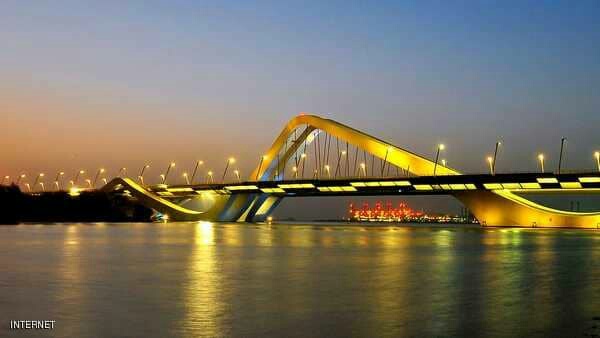 جسر زايد من أجمل ست جسور في العالم Eeeoe109