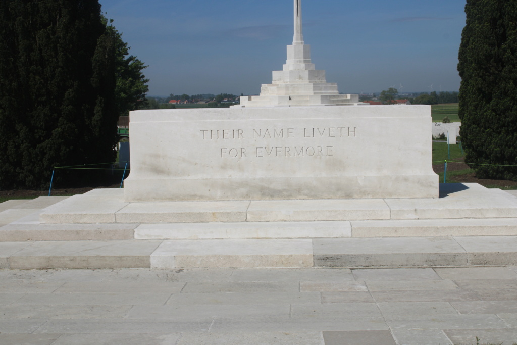 Tyne cot et autres. Img_0820