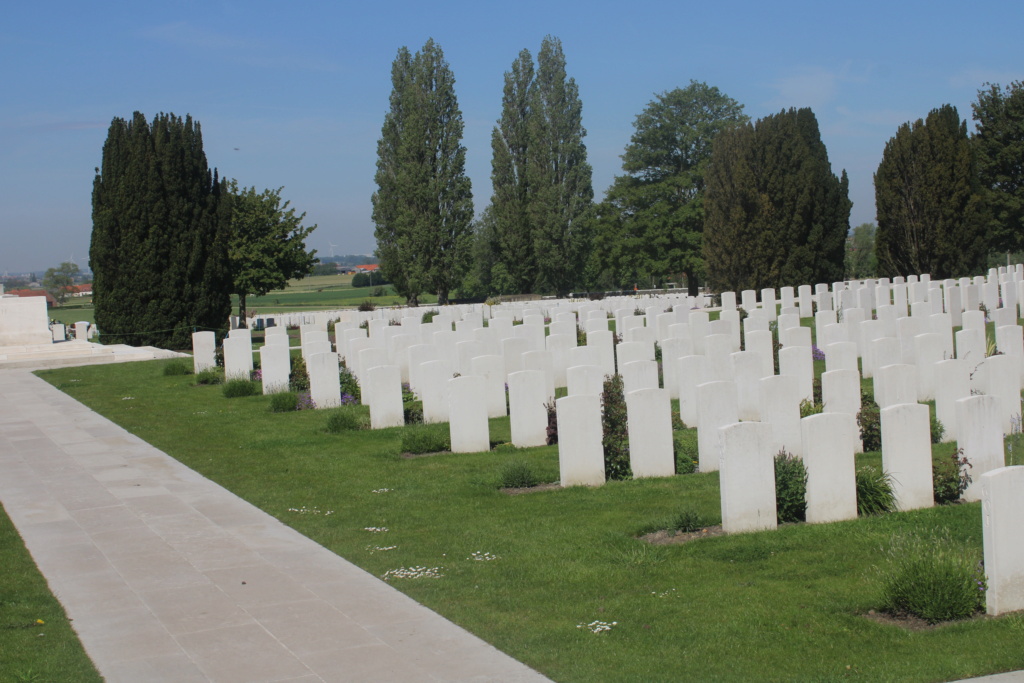 Tyne cot et autres. Img_0821