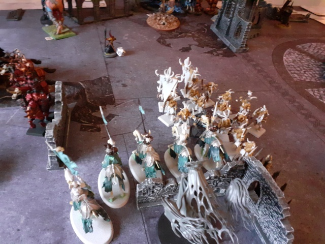 Age of Sigmar : initiation suite  .  Betes du chaos vs Nighthaunt  20210231