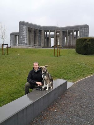 DUKE - Chiot mâle de taille moyenne à l'âge adulte - Né environ fin juillet 2020 - Adopté par Florent et Laura (Belgique)  - Page 2 17699010