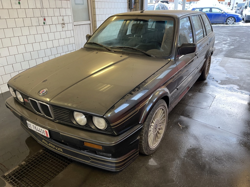 Alpina B3 2.7 Touring Allrad/iX  n.321 - Page 4 C5c87a10