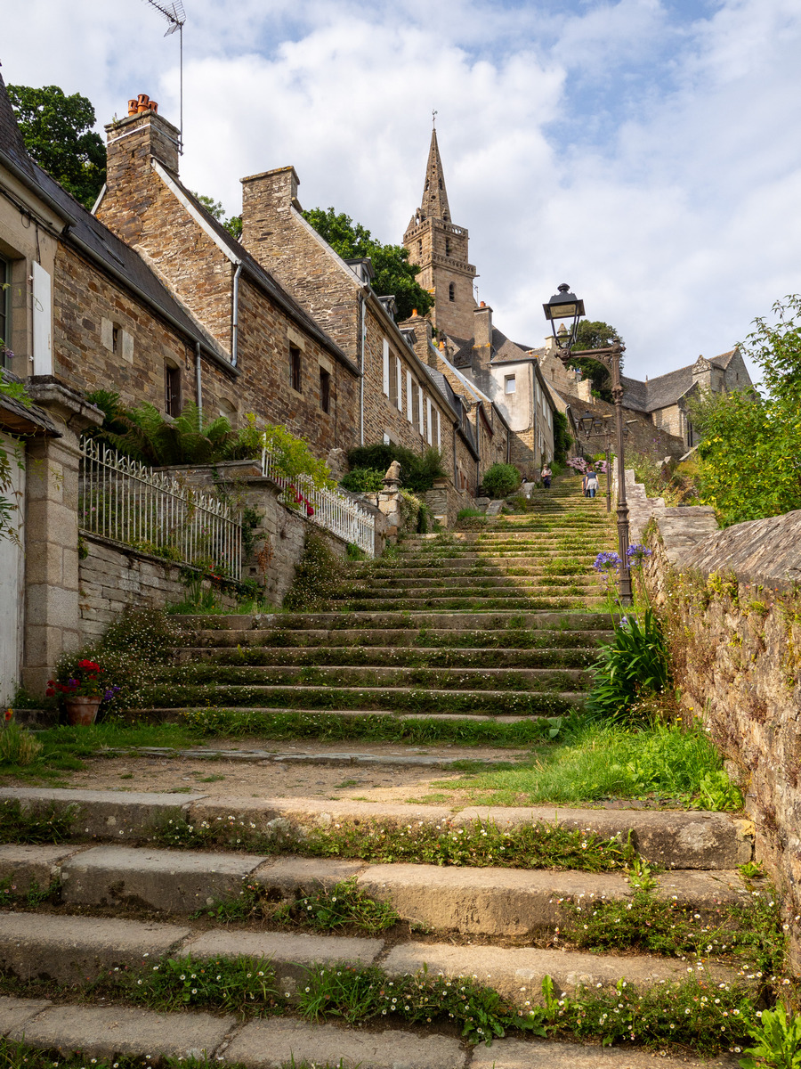 Découvrir la Bretagne: Dinan, Saint Malo Mont Saint Michel, Côte de granit  2023-029