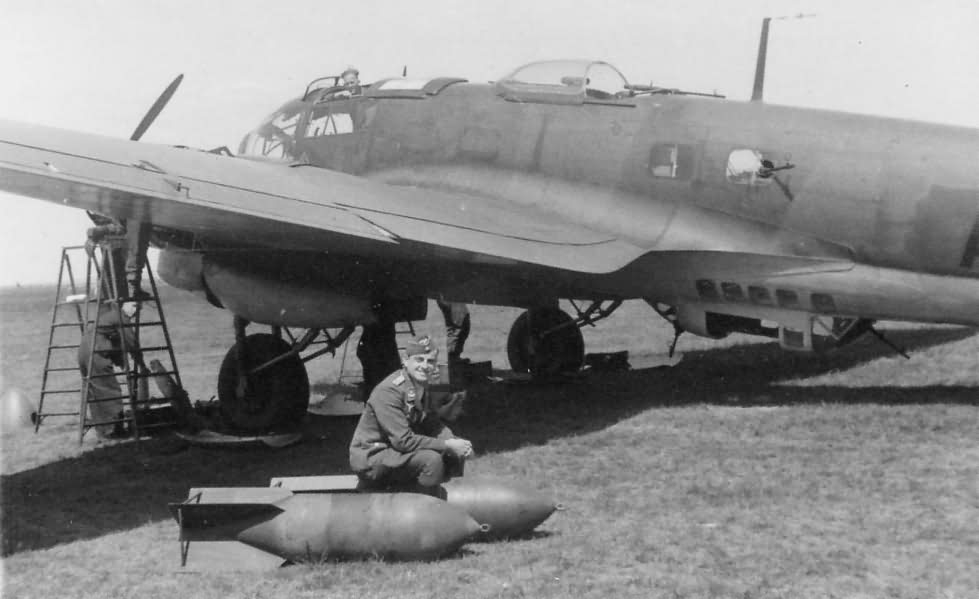 [Revell] 1/32 - Heinkel He 111 P - 9./KG 55   (he111) - Page 2 Ae_he115