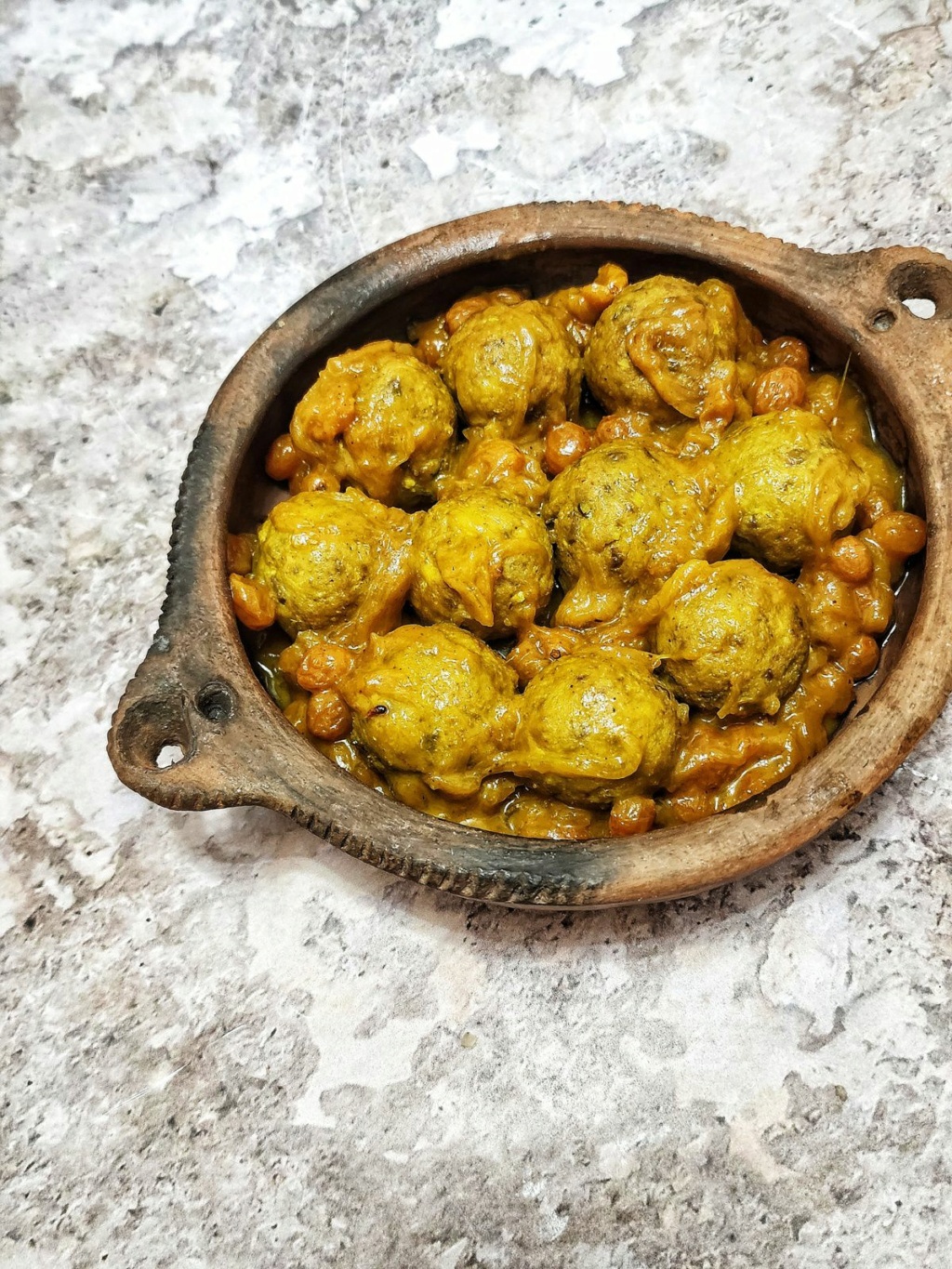 Tajine de boulettes de sardine oignons et raisins secs Image_10