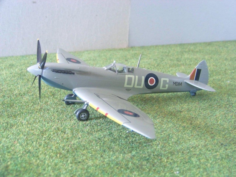 Spitfire HF VII, nouvelles photos... Superm67