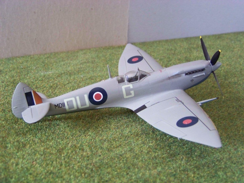 Spitfire HF VII, nouvelles photos... Superm69