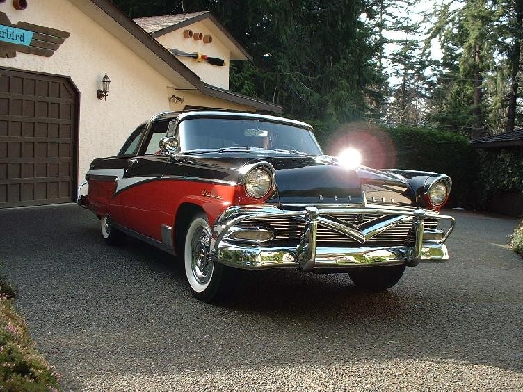 Glass top Ford.......... 1956_f10