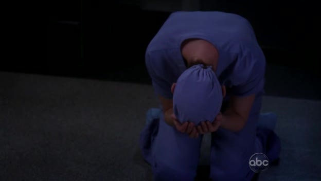 [Grey's] 6.24 Death and all his friends Dw505_55