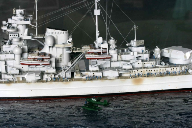 Le Bismarck et son épave au 1/350 Paul_511