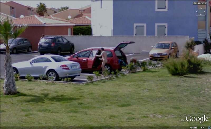 Street View : La Google cars s'égare à Village Nudiste ! Nudist10