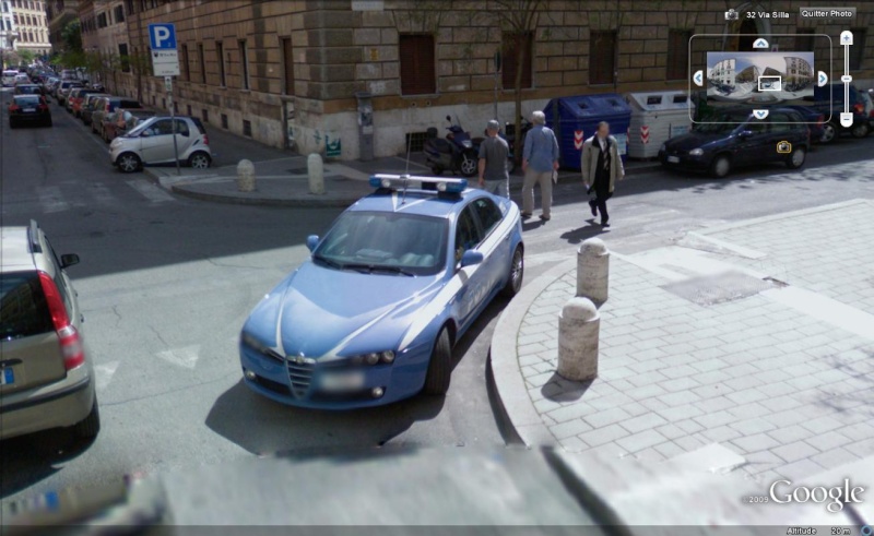 STREET VIEW : véhicules de police du monde - Page 4 Police23
