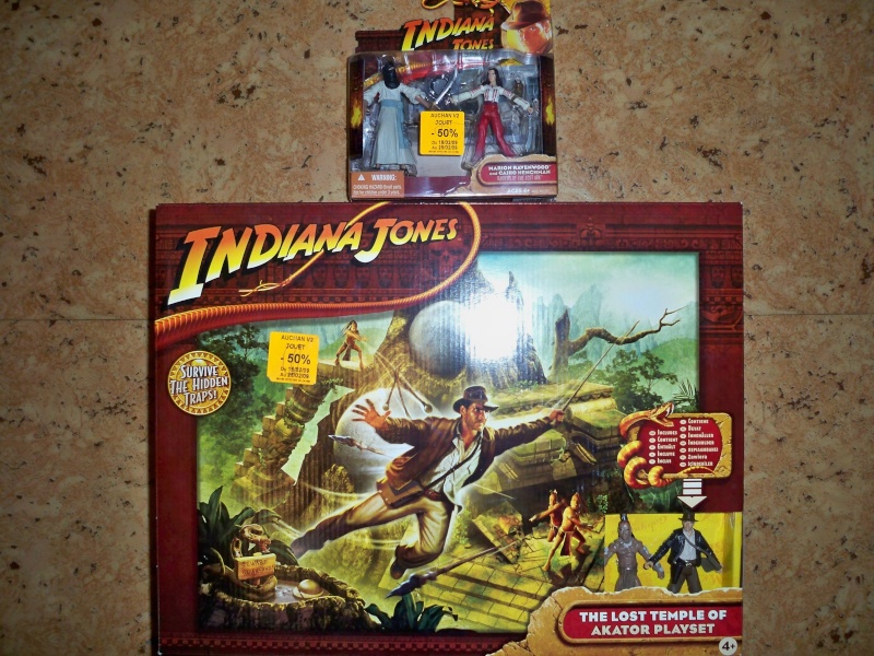 SDCC07: Hasbro Indiana Jones - Page 8 100_0250