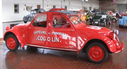 Automobiles you don't see everyday... 2cv20c10