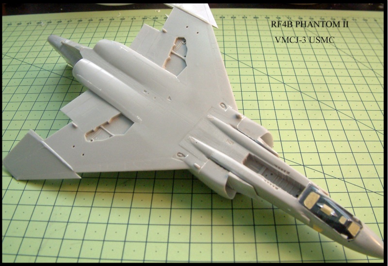 RF4B Phantom II  [Hasegawa] 1/72  009_co10