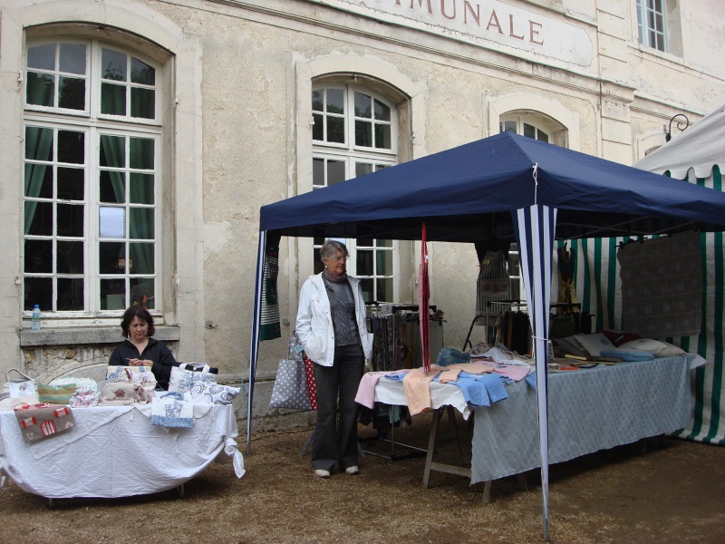 C'était le salon artisanal le 6 juin à Crécy-Couvé! Dsc00739