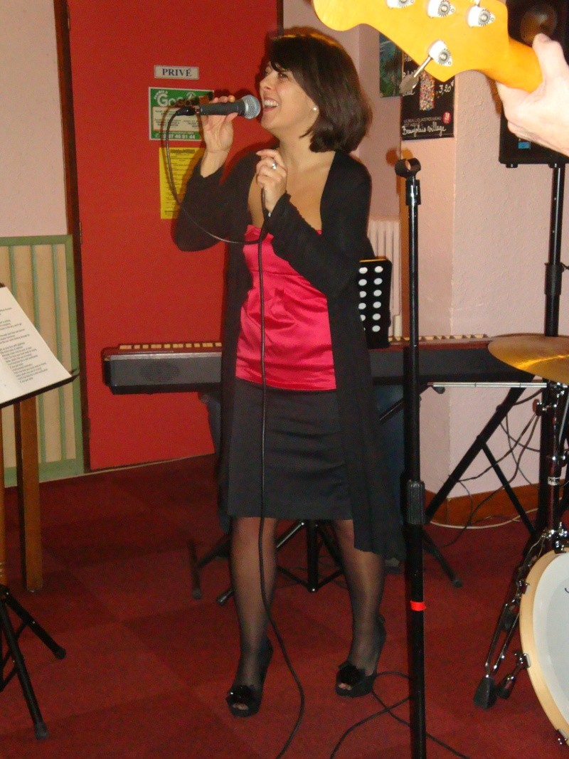 Le Valérie SOARES Quartet à la PIZZA GOGO le 25/11/10! Dsc00992