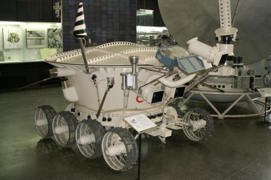 Lunokhod 1 530x_110