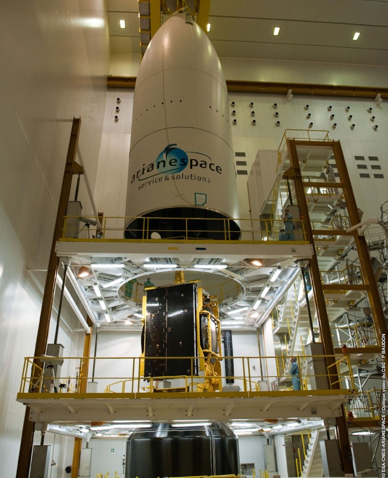 Ariane 5 ECA V195 : Arabsat 5A + COMS 1 (26/06/2010) - Page 2 Integr10