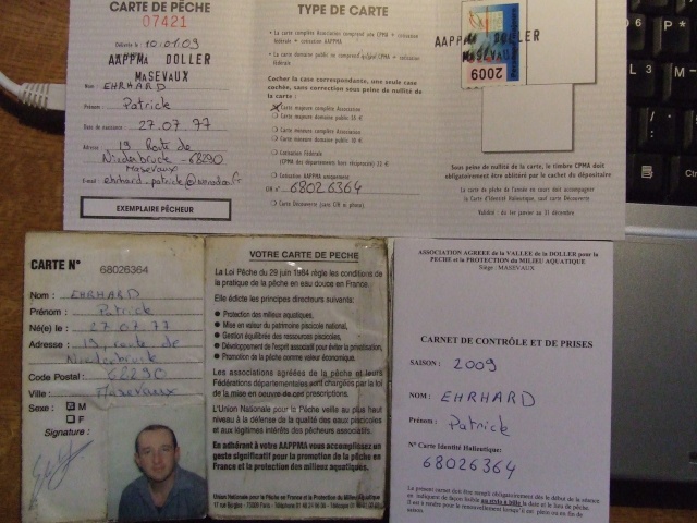 Photo de vos permis de pêche, timbres etc... - Page 2 Dscf2725
