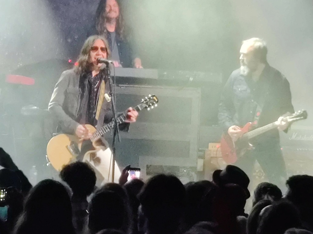 BLACKBERRY SMOKE : Paris, Bataclan, 24/3/23 Blackb11